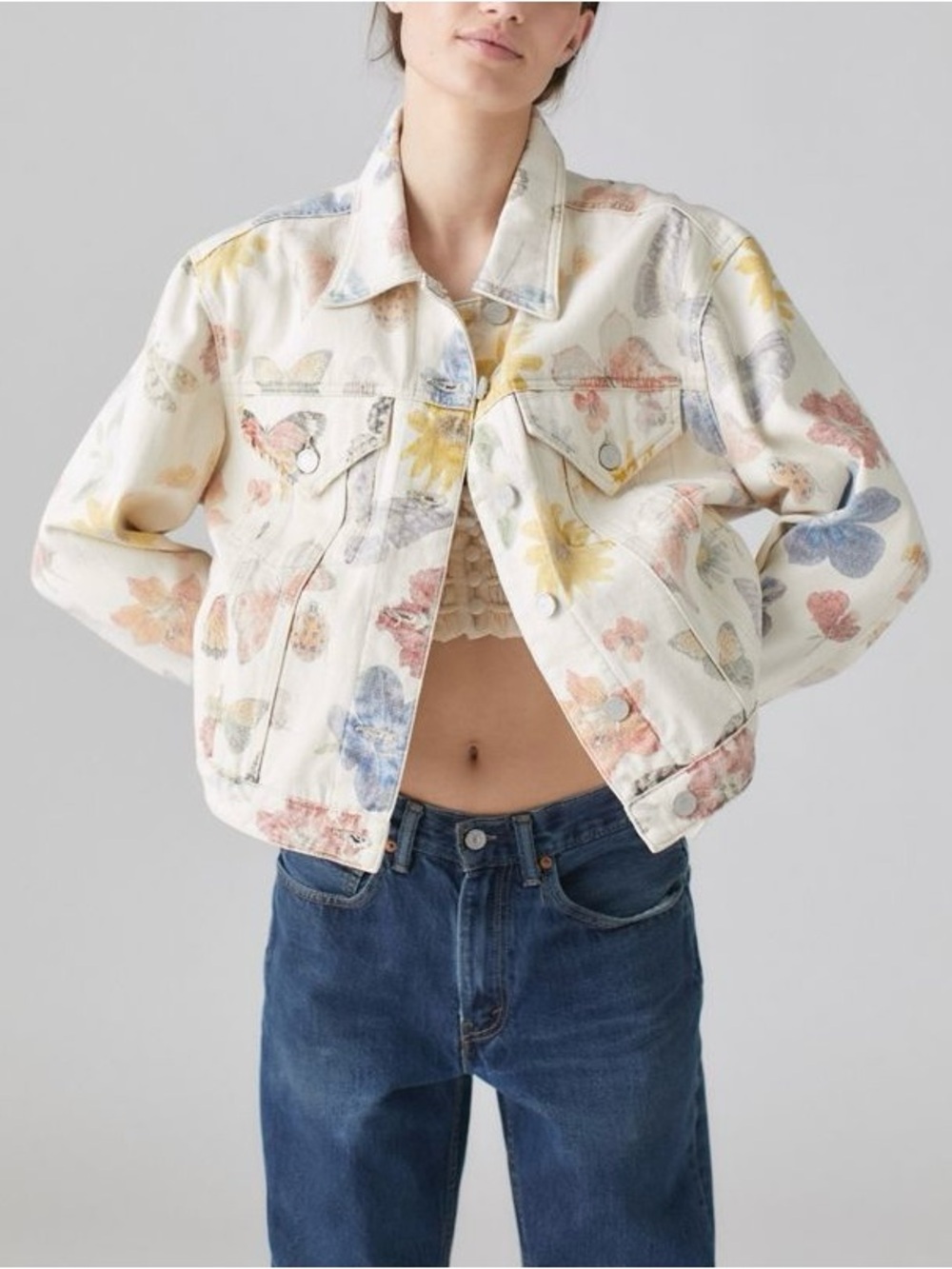 BlankNYC Nature Print Cropped Denim Jacket Floral Butterfly Cotton Trucker Sz L